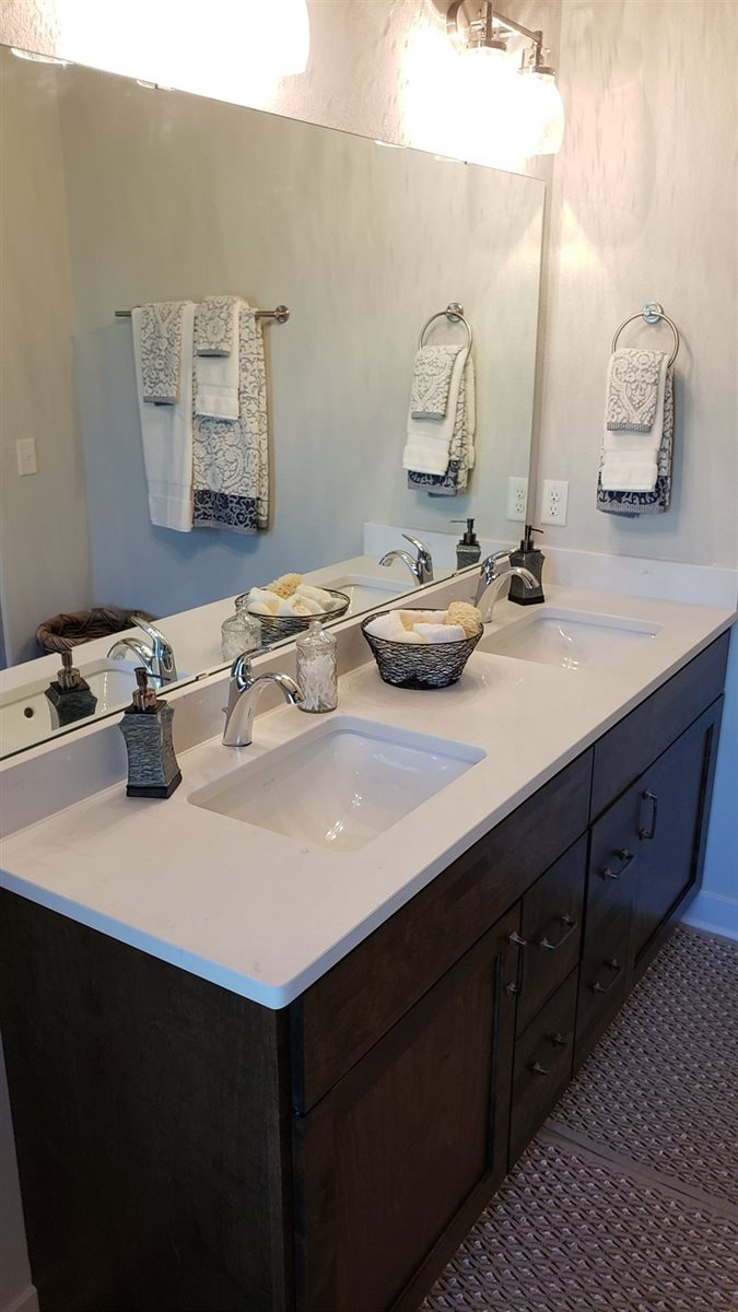 Bathrooms image