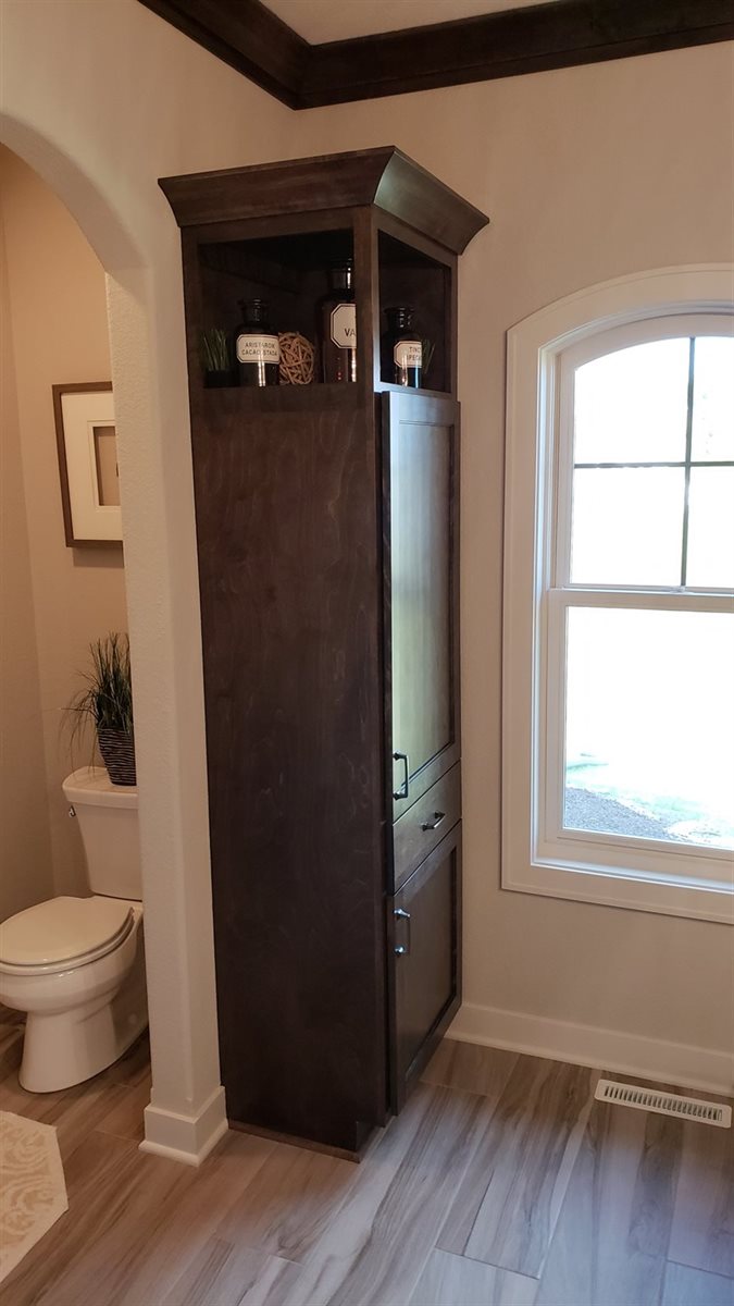 Bathrooms image