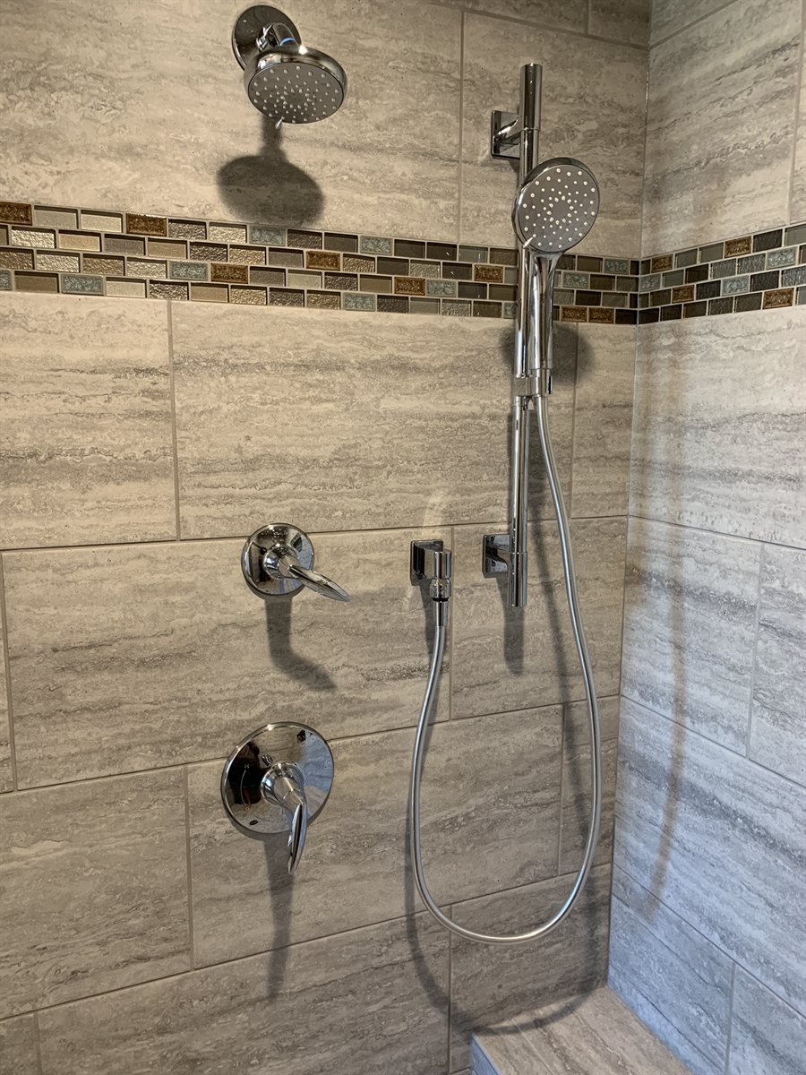 Bathrooms image